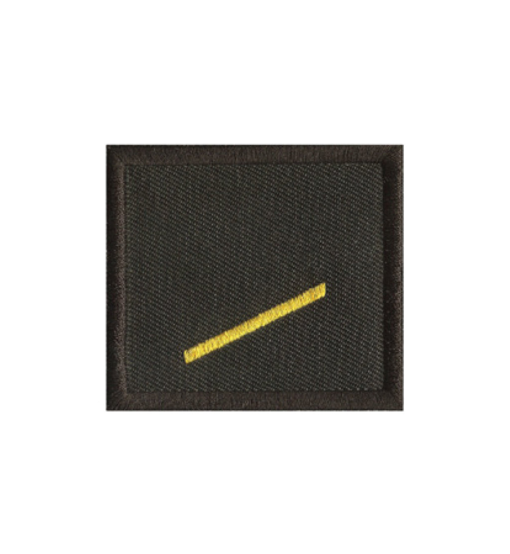 Grades S-P brodés sur tissu noir, montés sur bandes agrippantes CROCHET